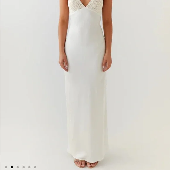 Perfect world satin maxi dress - Picture 3 of 5